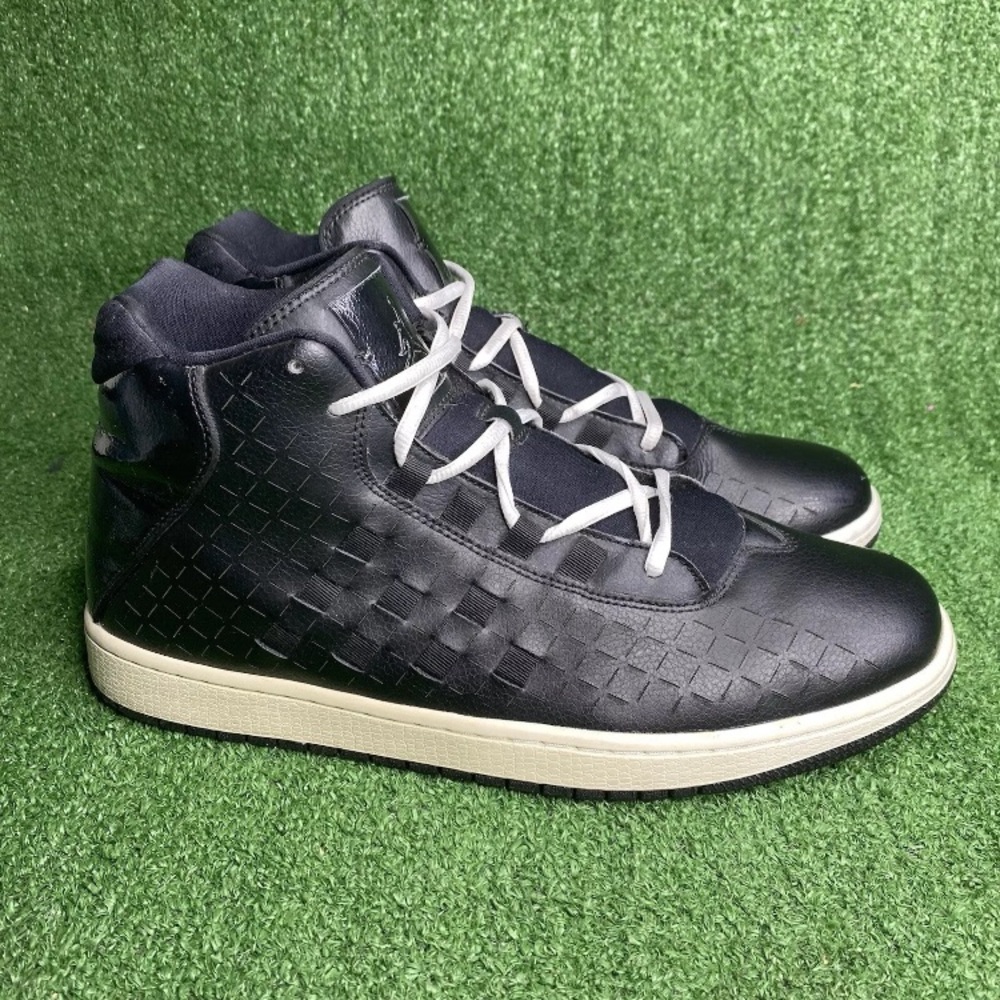 Jordan Illusion Off Court Mems Sport  Shoes, 705141 010 Sizes 12 Black White‎